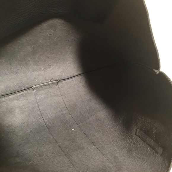 Vince Camuto Black Luck Tote Bag - Picture 5 of 9